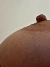 Lussy, Lučenec, 32 rokov