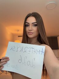 Sara Cz, Bratislava - Petržalka, 24 rokov