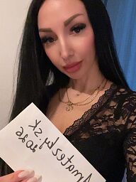 Jennifer, Nitra, 28 rokov