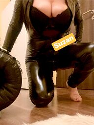 Suzan, Trnava, 51 years