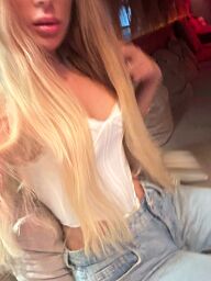 Diana, Bratislava - Ružinov, 23 rokov