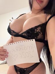 Pamela Hot, Zvolen, 24 rokov