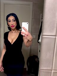 Sima, Bratislava - Stare Mesto, 32 years