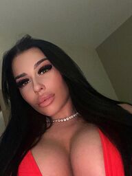 Cynthia Fox, Bratislava - Ruzinov, 23 years