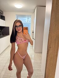 Adara, Bratislava - Stare Mesto, 19 years