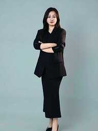 Viky, Nitra, 34 rokov