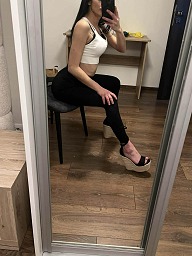 Balenciaga, Žilina, 24 rokov