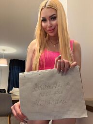 Alexandra, Bratislava - Staré Mesto, 21 rokov