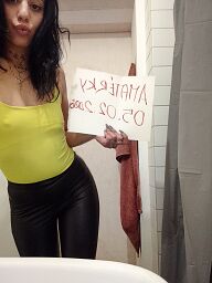 Vanesa, Bratislava - Staré Mesto, 24 rokov