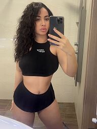 Laura, Dunajská Streda, 22 rokov