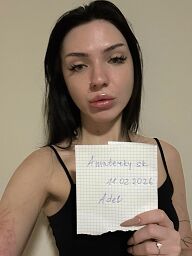 Adel, Bratislava - Nove Mesto, 19 years