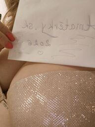 Kika, Roznava, 36 years