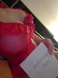 Sexi Silvinka, Bratislava - Ružinov, 28 rokov