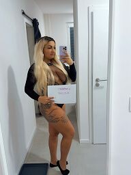 Sarah, Bratislava - Staré Mesto, 27 rokov