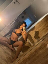 Mia, Nové Zámky, 22 rokov