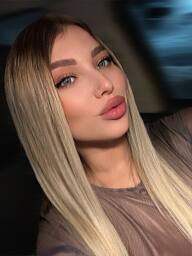 Lejla, Trnava, 22 years