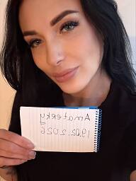 Megan, Bratislava - Ružinov, 21 rokov