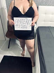 Nela, Trnava, 31 years