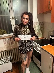 Trans Viktoria, Sala, 26 years
