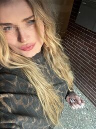 Elieen, Bratislava - Nové Mesto, 25 rokov