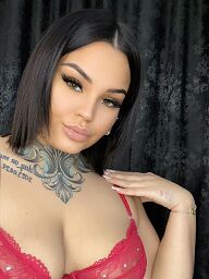 Laura, Dunajská Streda, 26 rokov