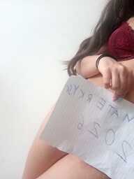 Laura, Galanta, 19 rokov