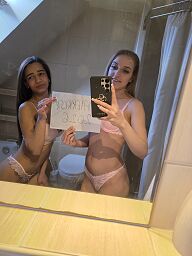 Nelly a Amira, Nové Zámky, 20 rokov