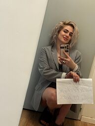 Asya Pervers, Bratislava - Karlova Ves, 26 rokov