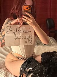 Milf Mia, Bratislava - Ružinov, 22 rokov