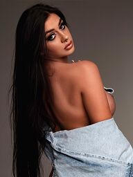 Oliviabest, Bratislava - Stare Mesto, 25 years