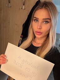 Elina, Bratislava - Staré Mesto, 19 rokov