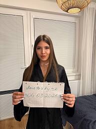 Elena, Bratislava - Ružinov, 19 rokov