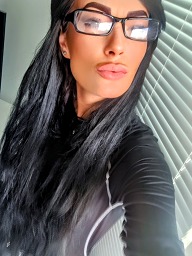 Lie, Bratislava - Ružinov, 33 rokov