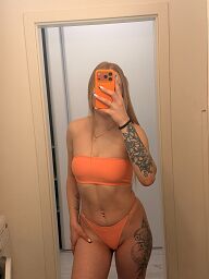 Alexandra, Bratislava - Ružinov, 19 rokov