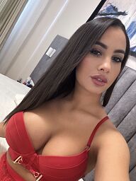 Laura, Dunajská Streda, 22 rokov