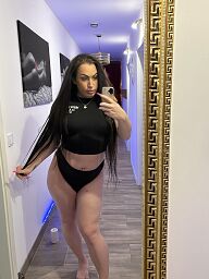 Trans Melody, Nitra, 22 years