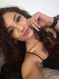 Sára Cz, Bratislava - Ružinov, 25 rokov