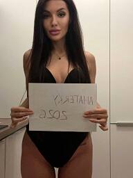 Megan Fox, Bratislava - Ružinov, 30 rokov
