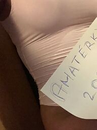 Sofia, Nové Zámky, 28 rokov