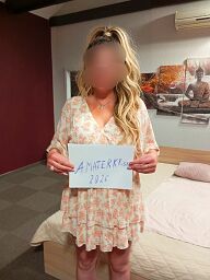 Adela, Presov, 35 years