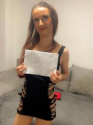 Laura, Dunajská Streda, 24 rokov