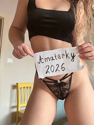 Melissa, Zilina, 19 years