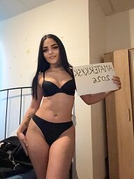 Ariana, Šaľa, 21 rokov