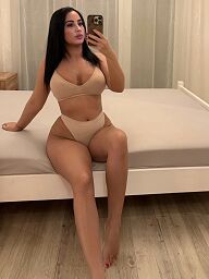 Laura, Dunajská Streda, 22 rokov