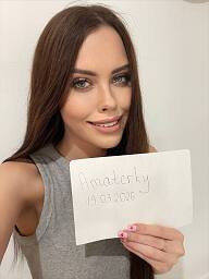 Masha, Bratislava - Ružinov, 19 rokov