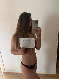 Lika, Bratislava - Karlova Ves, 22 rokov