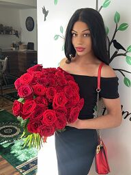 Viki Shemale, Dunajská Streda, 18 rokov