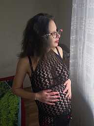 Dzsenifer, Komárno, 21 rokov