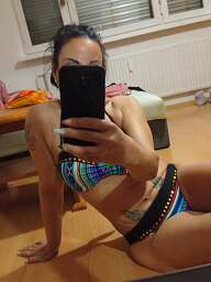 Karolinka, Bratislava - Petržalka, 38 rokov