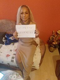 Pamela, Komárno, 26 rokov